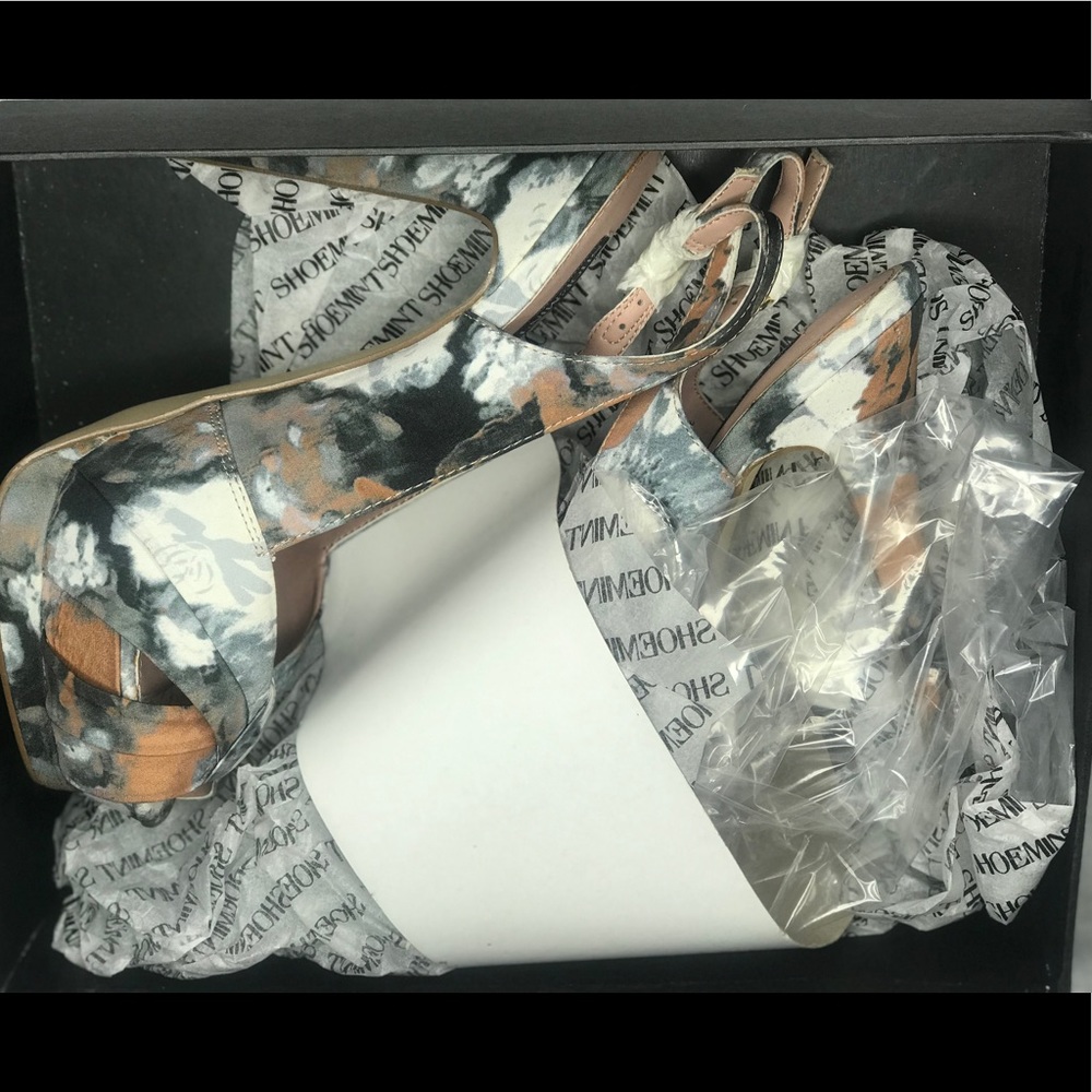 Shoemint heeled sling backs.